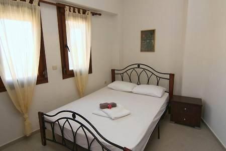 Golden Blue Villa Скала Потамияс Екстериор снимка